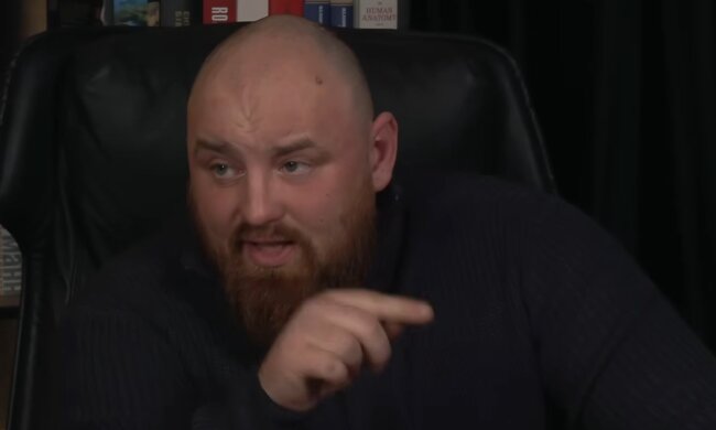 Anton Chernyi, miltary instructor