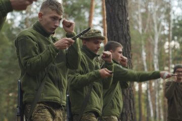 Young ukrainians, photo - DW