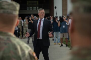 Dan Driscoll. photo - Sgt. Bernabe Lopez/U.S. Army