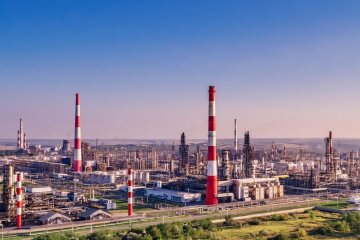 Syzran Oil Refinery, photo from open sources