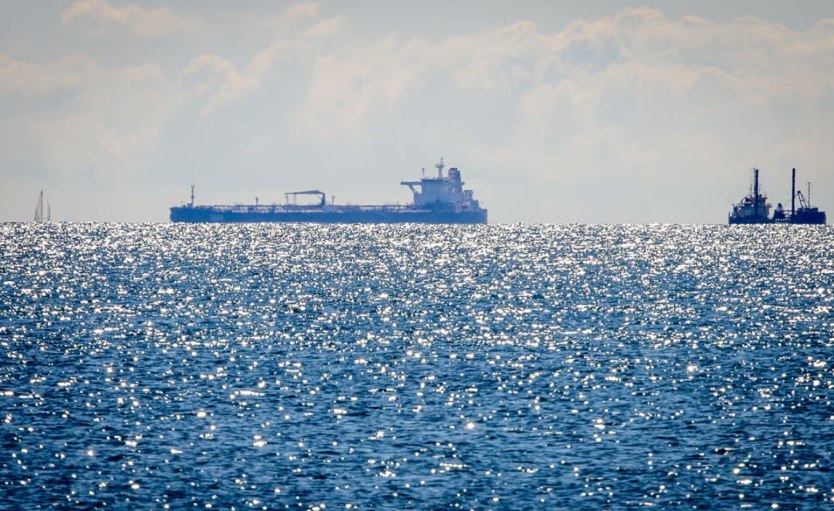 EU plans total ban on maritime services for Russian oil