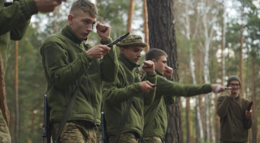 Young ukrainians, photo - DW