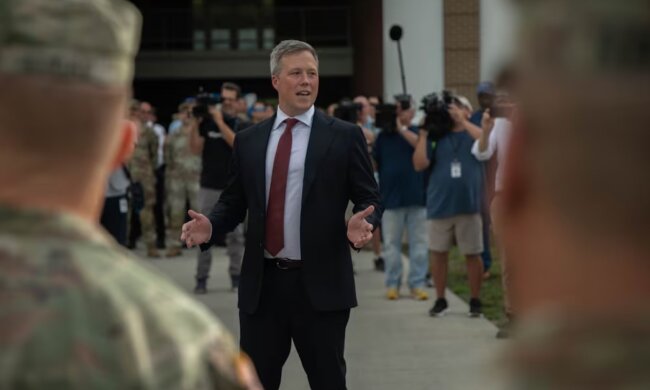 Dan Driscoll. photo - Sgt. Bernabe Lopez/U.S. Army