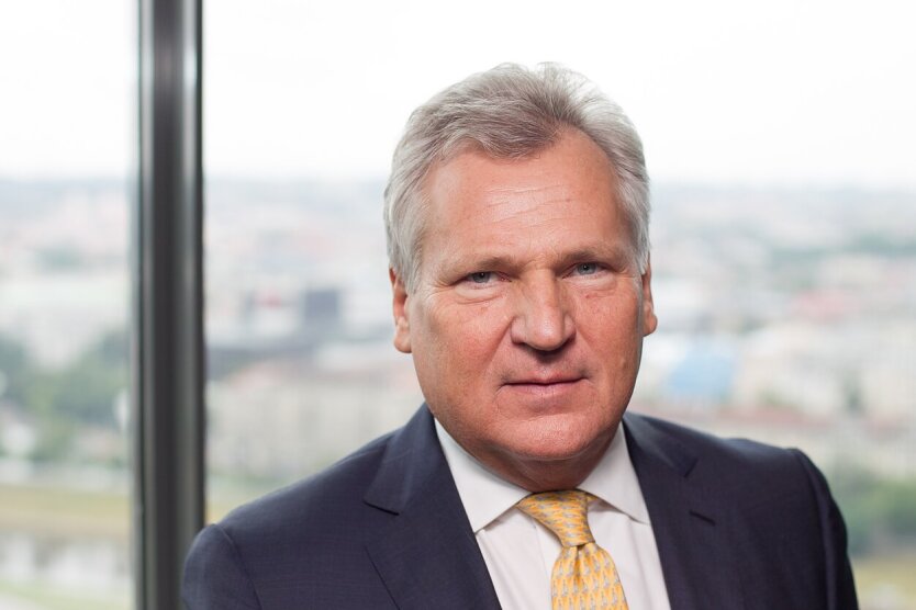 Former Polish President Kwaśniewski Warned of Catastrophic Scenario for Ukraine
