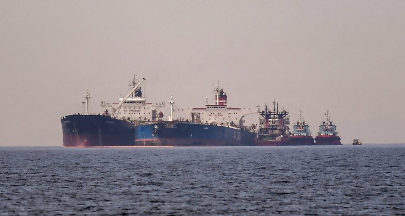 Russia’s Shadow Fleet Flounders: Millions of Barrels Stranded as Buyers Walk Away