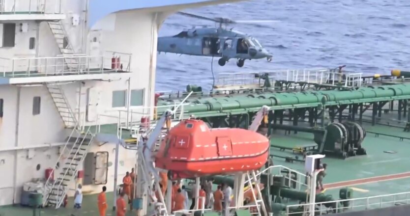 US Seizes Another Russian 'Shadow Fleet' Vessel; Pentagon Issues Stern Warning